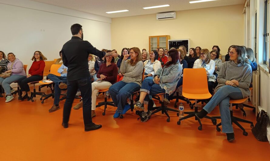 Sessão Formativa para Encarregados de Educação e Não Docentes – Escola e Família, Educação em Parceria