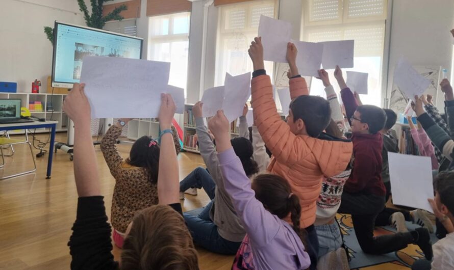 Students’ Meeting – Stories We Love 